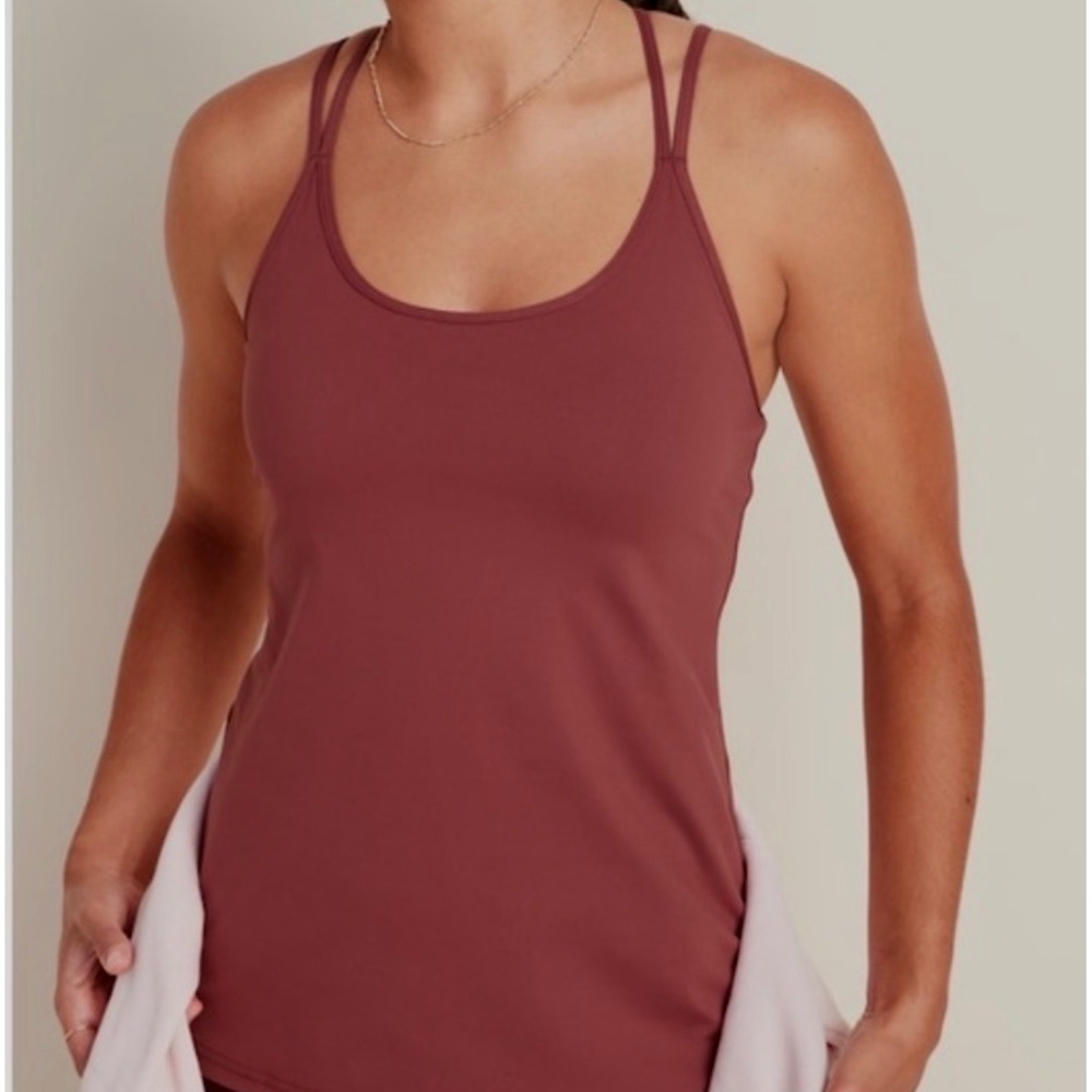Old Navy Burgundy Strappy Criss Cross Back Go-Dry Active Tank Medium